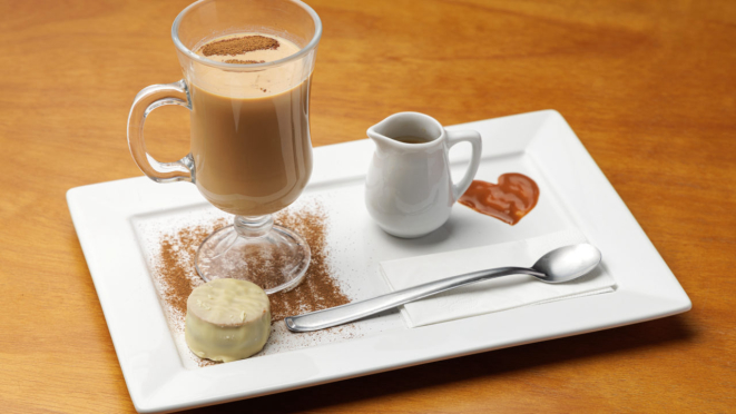 Menu de café da tarde inclui opção servida pelo Havanna Café (foto).