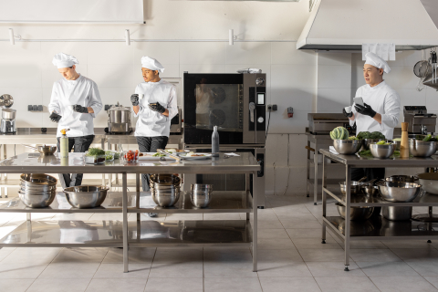 Foodtech paranaense une cozinhas ociosas a marcas que buscam ampliar delivery