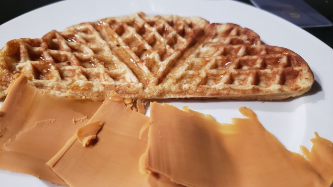 Brunost: queijo típico da Noruega tem sabor que lembra doce de leite.