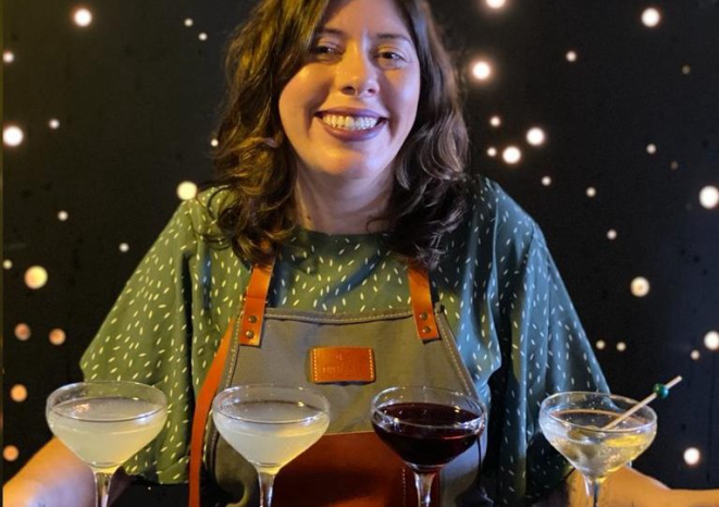 Jana Santos é mixologista e criadora do AstroLAB, Cosmos e da startup de drinks StarTAP. Foto: divulgação