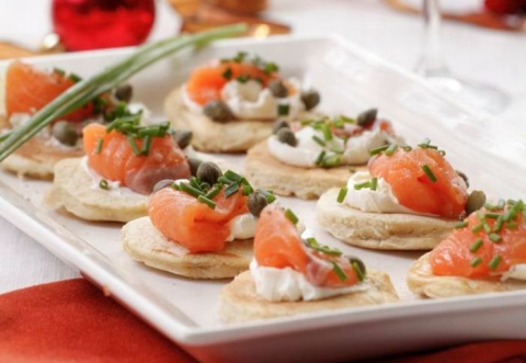Blinis de batata com salmão