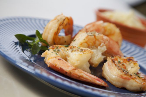 Camarões à provençal