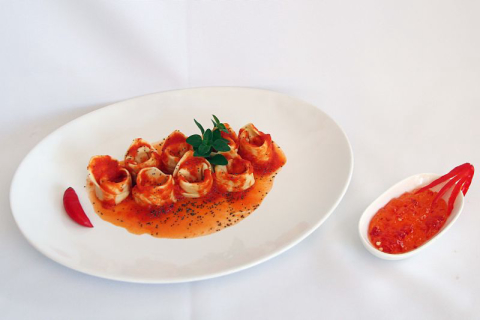 Agnolotti de brie e geleia de pimenta