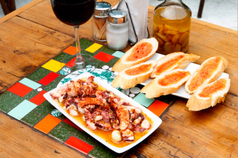 Pulpo à Galega espanhol