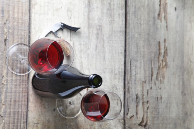 “Reserve a metade da adega para os tintos, um quarto para os brancos e o restante para champagnes, espumantes e vinhos de sobremesa.” Guilherme Rodrigues.Foto: Alexandre Mazzo/Gazeta do Povo