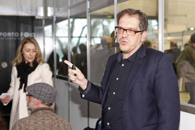 Arnaldo Lorençato falou sobre a relação da história com a gastronomia contemporânea. Foto: Antônio More / Gazeta do Povo.