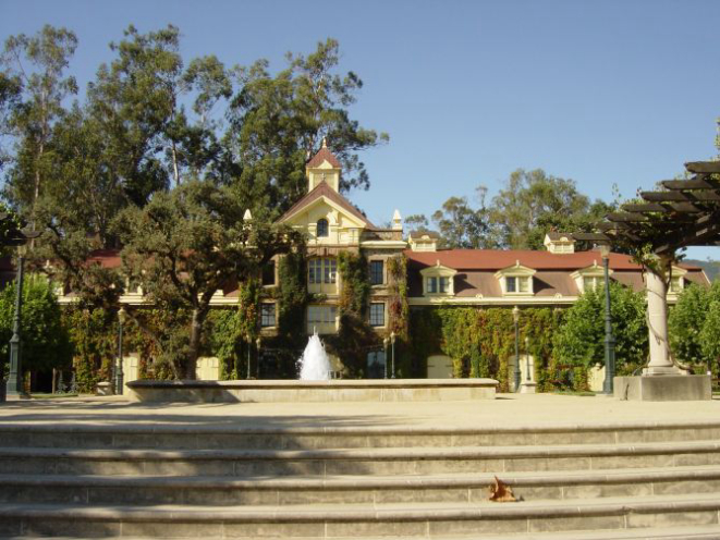 Uma das visitas guiadas será na vinícola Niebaum-Coppola. Foto: Divulgação.