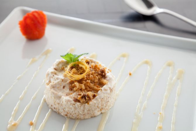 Mousse de torrone. Foto: Fernando Zequinão / Gazeta do Povo.