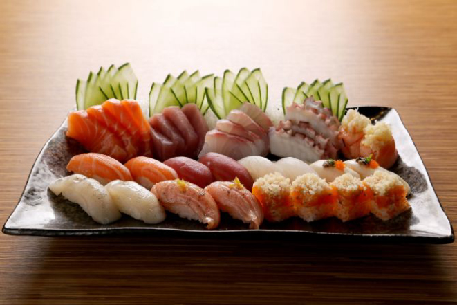 Os combos são servidos em três versões: de 18 (R$ 60), 30 (R$ 110) e 34 peças (R$ 180). Foto: Priscila Fiedler/Divulgação