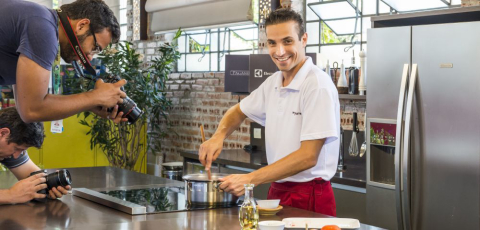 Bom Gourmet e Condor selecionam boas histórias para participar de jantares