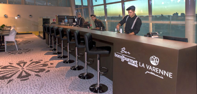 Bar Bom Gourmet La Varenne. Foto: Fred Kendi / Gazeta do Povo.