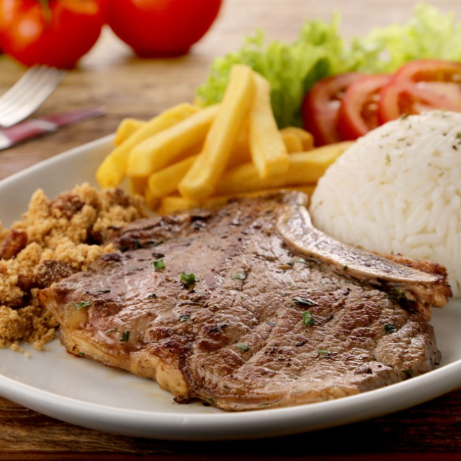 Prato feito do Drive-in Burguer. Foto: Guilherme Alves/Divulgação