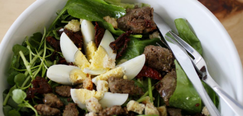 Tasty Salad Shop abre unidade e coloca sopas no cardápio