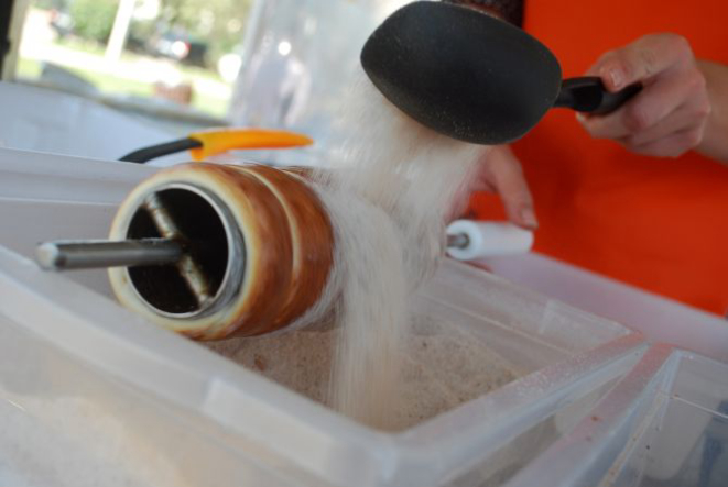 O doce húngaro da Kurtos Kalacs. Foto: Divulgação