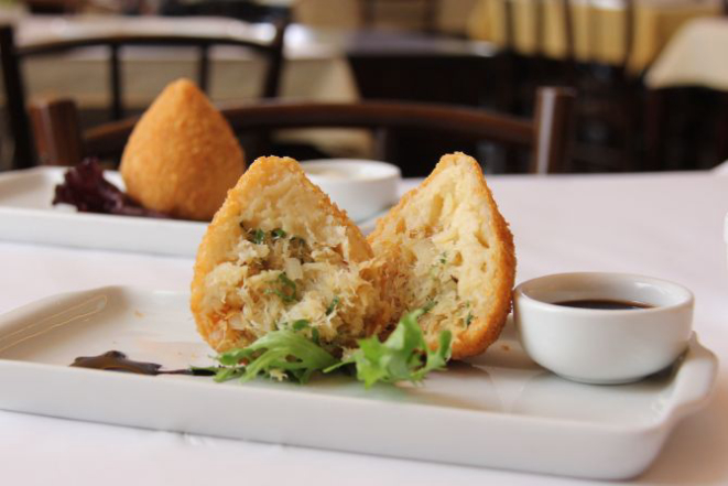 Bar do Victor vai lançar duas coxinhas da feira. Foto: divulgação