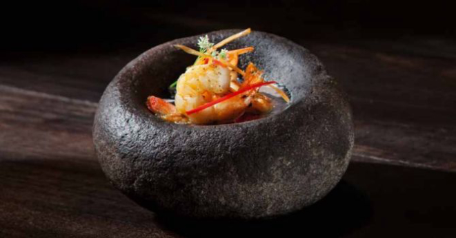 Camarão ao molho azul marinho, do chef Marcelo Amaral. Foto: Reprodução/Gastronomia Paraná