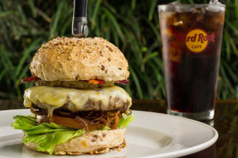 Hard Rock lança hambúrgueres para o Natal