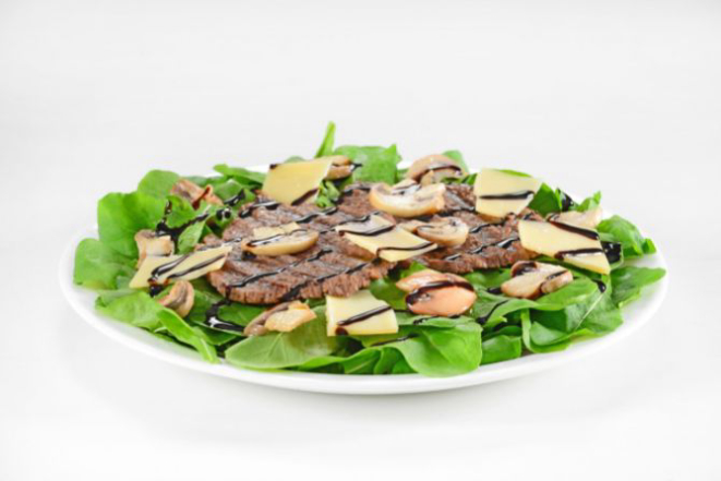 Salada Tagliata da rede Au-Au. Foto: Divulgação