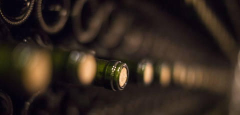 Vinho importado no Paraná é o mais caro do país