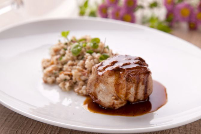 Mignon de leitão. Foto: Fernando Zequinão / Gazeta do Povo.