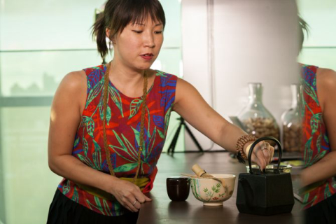 A arte japonesa de fazer e servir chá