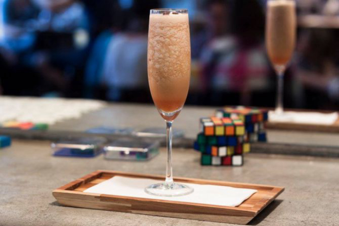 Aperol SunRause é o drink de café do Rause Café + Vinho. Foto: Luiz Cesar Mello Jr/Divulgação