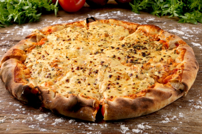 Pizza Frango Supreme, da Cantina Casa Velha. Foto: Guilherme Alves / Gazeta do Povo