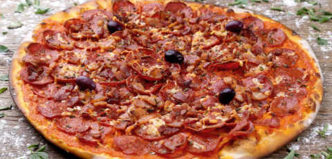 Que tal uma pizza para começar bem a semana?