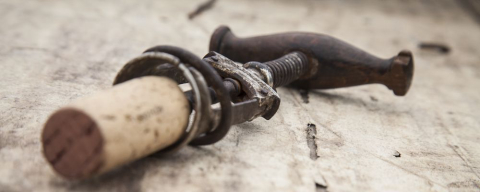 Entenda as diferenças entre rolhas de vinho