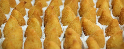 Aproveite comida a R$ 10, Drink Festival e festival da coxinha vegana