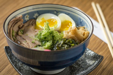 Lámen de lombo suíno