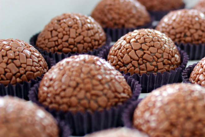 O Famoso Brigadeiro levará vários sabores para a feira Alto Juvevê. Foto: Divulgação.