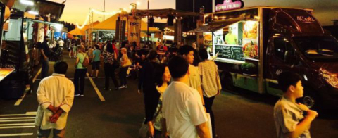 Hambúrguer é destaque no Parada Truck Londrina