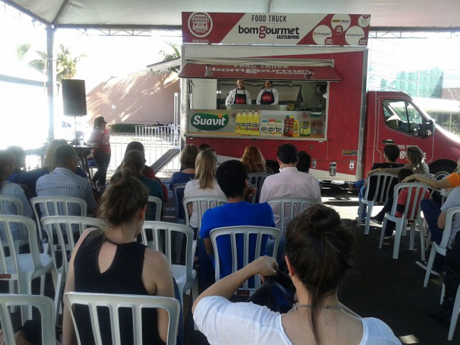 Doze mil pessoas são esperadas no evento.