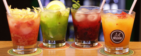 Bar tem caipirinha com cumaru e mais 3 versões