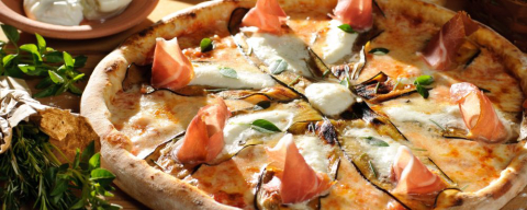 Procurando uma pizza? Veja quais são as melhores de Curitiba