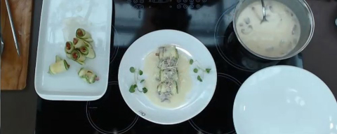 Vídeo: receita de rondeli de abobrinha com molho de queijo brie