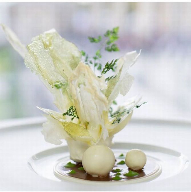 Sobremesa servida para Barack Obama no Lorenz Adlon Eisszimmer. Foto: Divulgação.