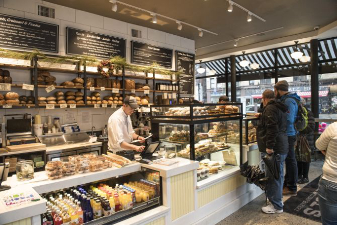 Orwasher's Bakery, which still makes a 10lbs "community" rye oaf, in New York, Dec. 29, 2016. Riding a wave of interest in ancient grains, rye has recently been sprouting in many influential kitchens — in pasta, porridge, brownies, bread and even cooking methods. (Evan Sung/The New York Times)