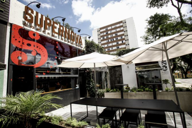 Primeira unidade do Supernova Coffee. Foto: André Rodrigues/Gazeta do Povo