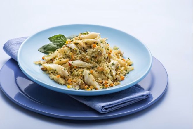 Couscous de bacalhau, da chef Joy Perine. Foto: Letícia Akemi/Gazeta do Povo