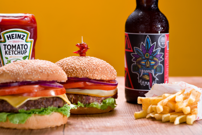 O combo do Austin Burger sai por R$ 49,90. Foto: Divulgação