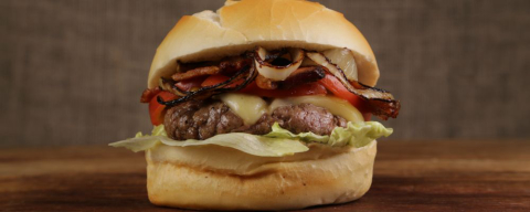 Fim de semana tem a maior festa de hambúrgueres de Curitiba com 20 sabores exclusivos
