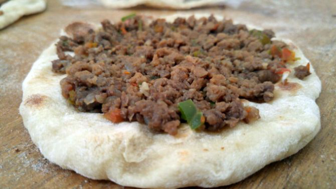 Esfiha de carne. Foto: Divulgação.