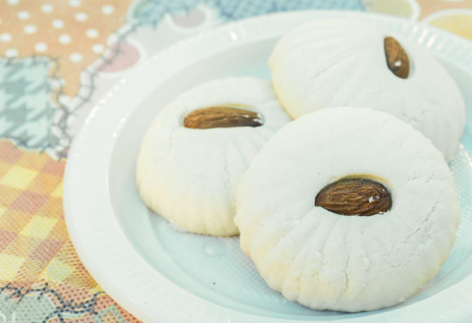 Doce de amêndoas, um dos quitutes disponíveis na festa deste final de semana. Foto: Hugo Harada.