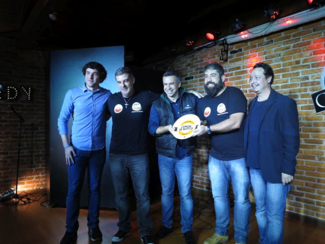 O bar Gordo & Magro conquistou o segundo lugar no Comida di Buteco 2017. Foto: Andrea Torrente/Gazeta do Povo.