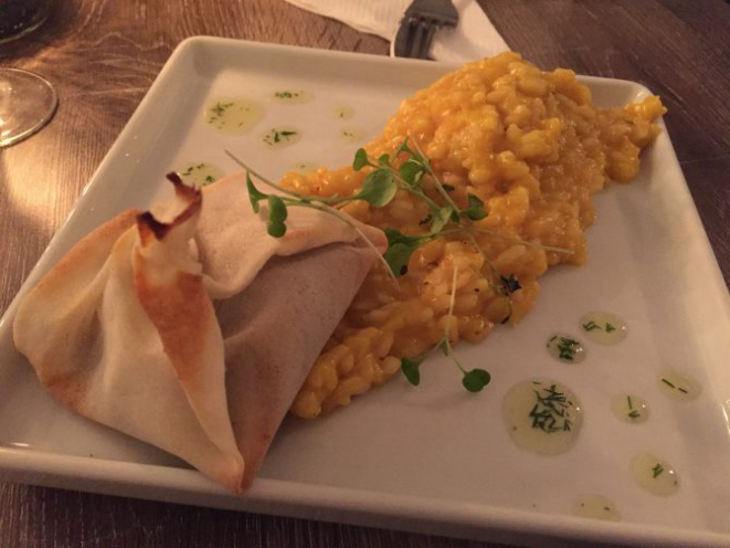 Em 2016, o Greengo Vegetariano serviu risoto com trouxa de “linguiça” de sementes de girassol como prato principal do jantar de dia dos namorados. Foto: Flávia Schiochet/Arquivo pessoal