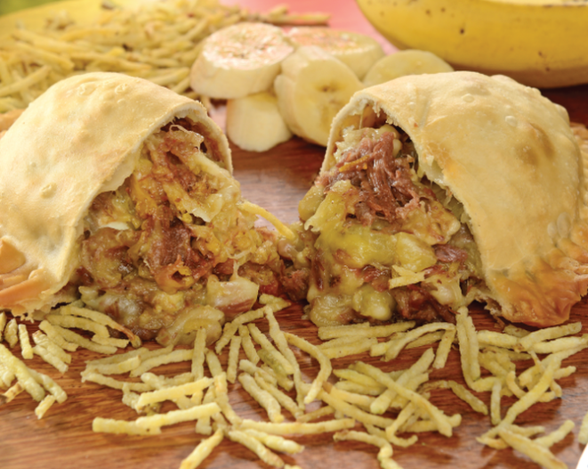 O pastel de barreado, da Cia do Pastel.