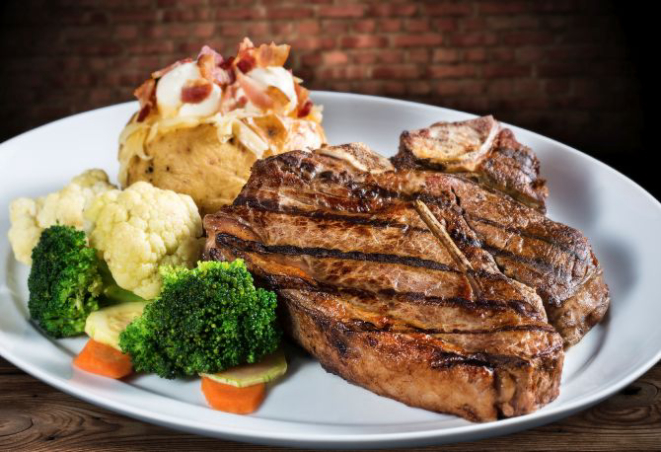 A porção de t-bone do Rock & Ribs tem aproximadamente 500 g de carne. Foto: Divulgação