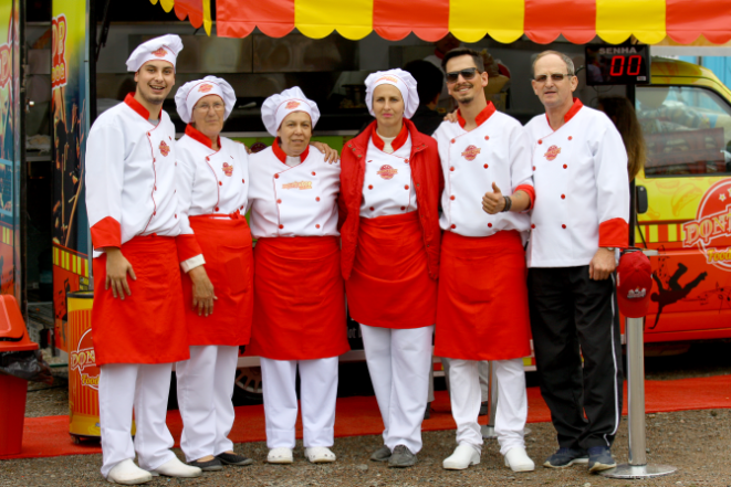 O food truck da Don't Stop Hot Dog já participou de duas edições da Vinada Cultural. Foto: Rodrigo Sóppa/Gazeta do Povo